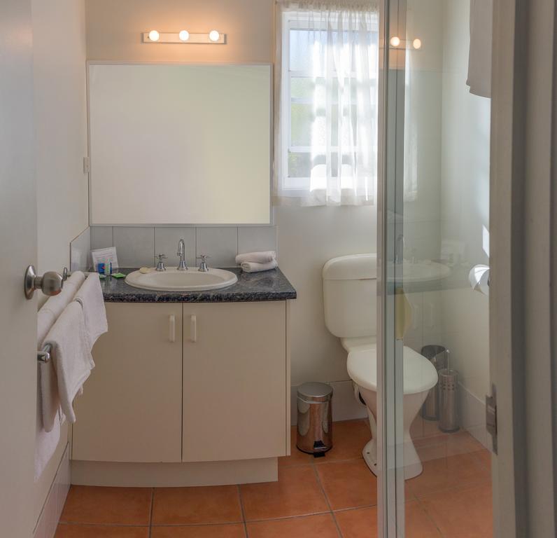 ווארנאמבול Redwood Manor Motel Apartments מראה חיצוני תמונה